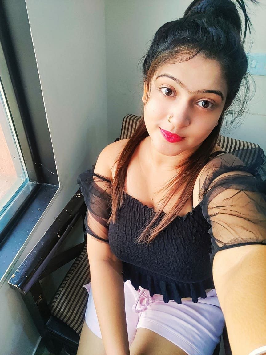 Surat Escort